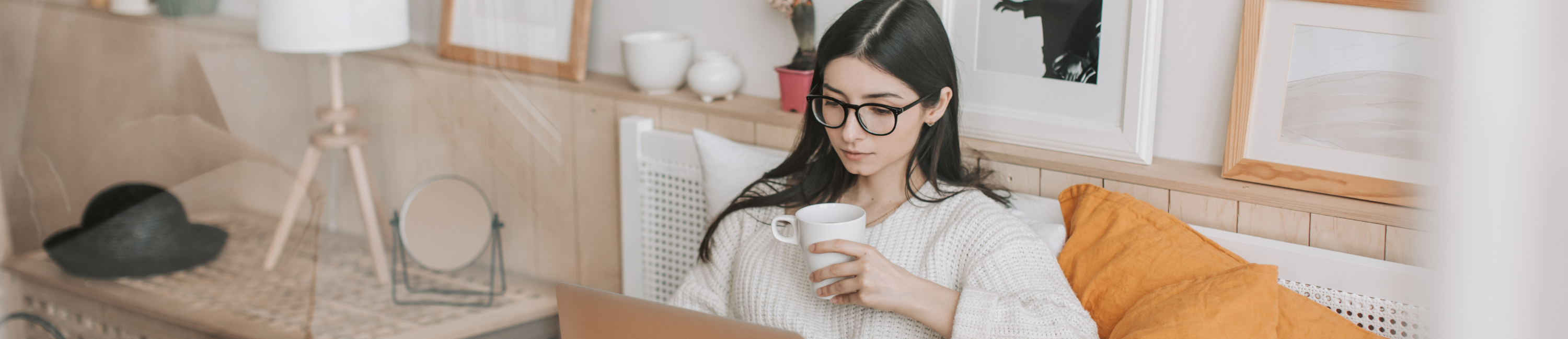 Calm Energy vs. Caffeine: Focus Without the Crash